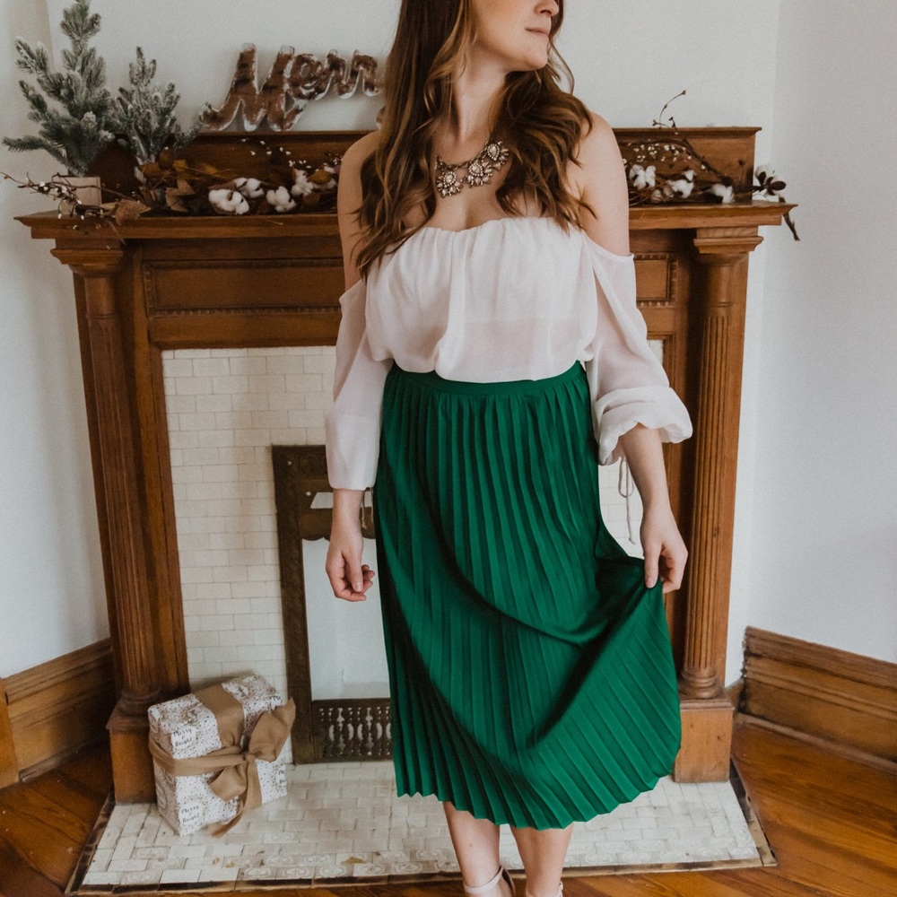 NWT Green Pleated Midi Skirt - Picture 13 of 16